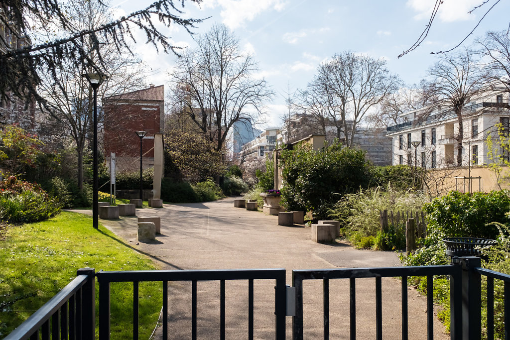 COVID, LE PRINTEMPS N'ATTEND PAS