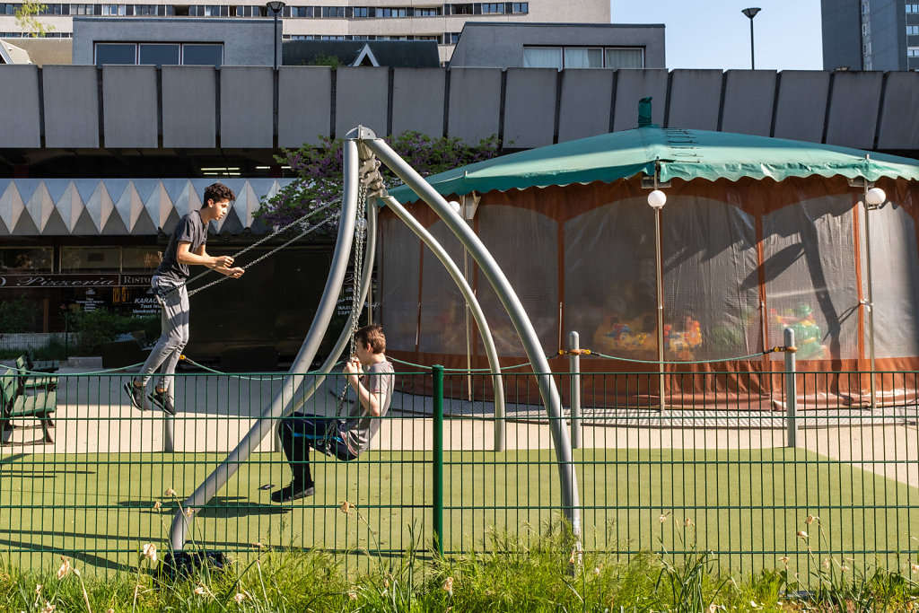 CRISE SANITAIRE DANS LES HAUTS DE SEINE